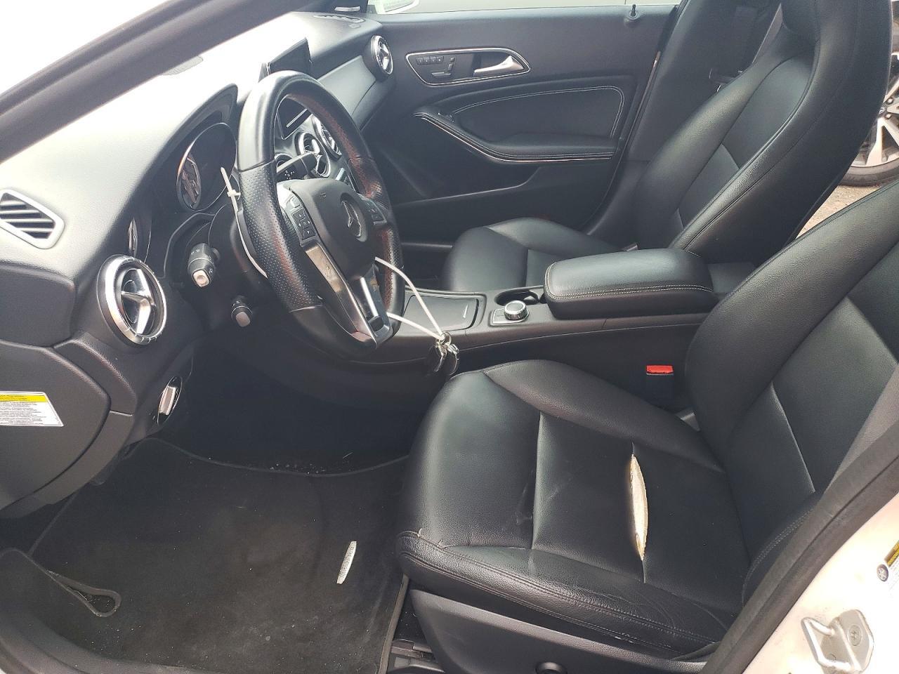 2014 MERCEDES-BENZ CLA 250 — Фото 7 из 12