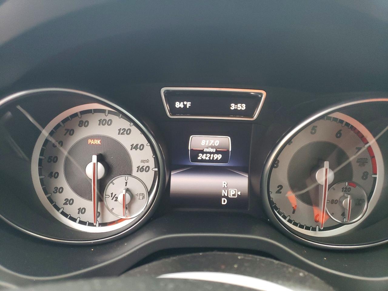 2014 MERCEDES-BENZ CLA 250 — Фото 9 из 12
