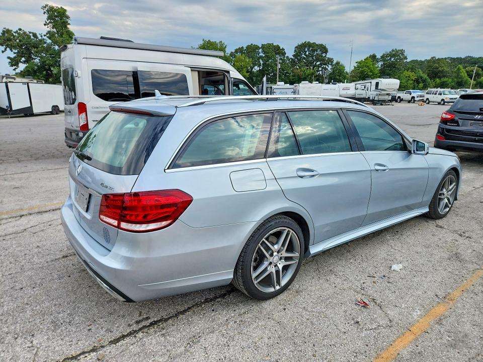 2014 MERCEDES-BENZ E 350 4MATIC WAGON — Фото 3 из 13
