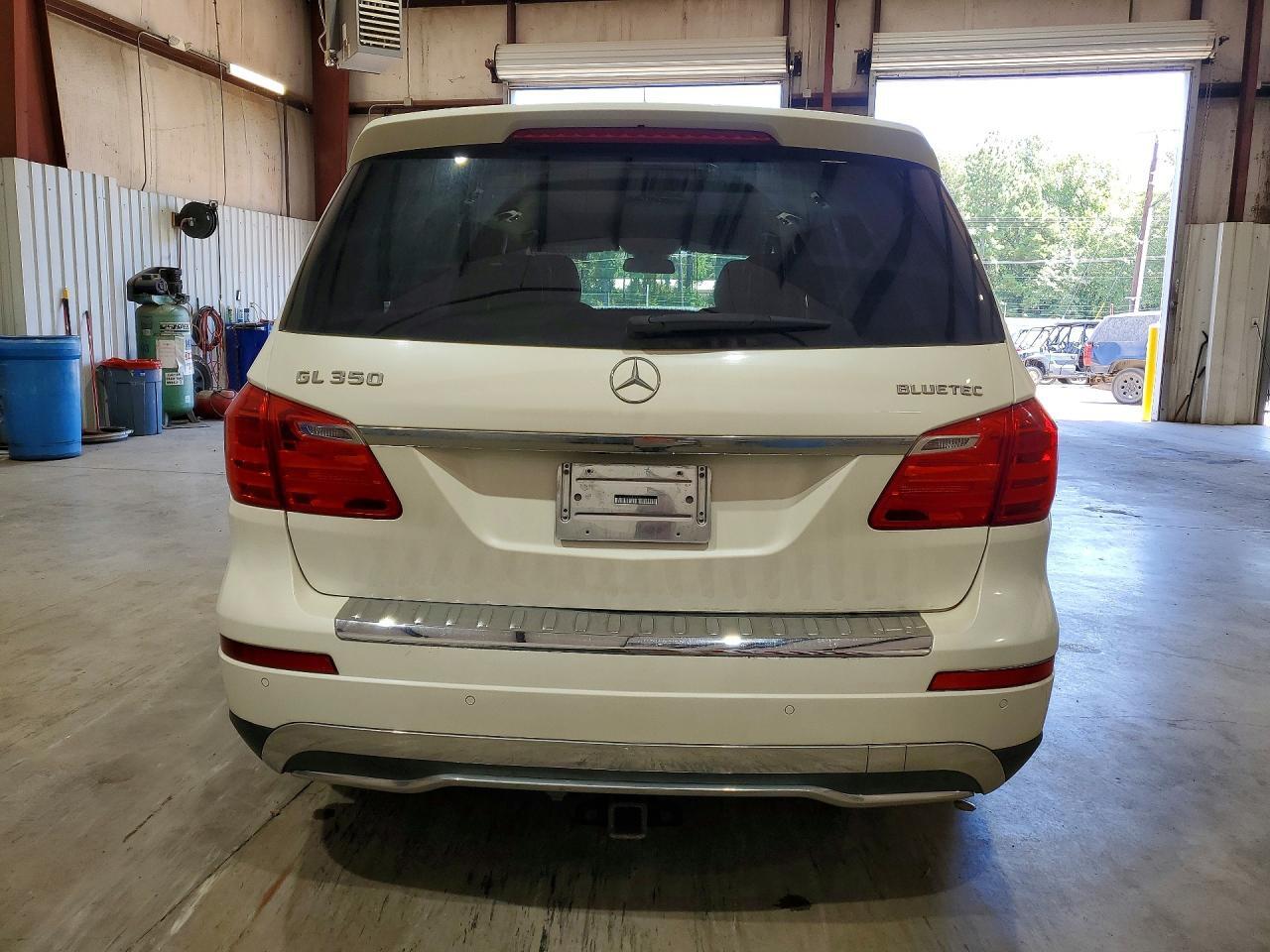 2014 MERCEDES-BENZ GL 350 BLUETEC — Фото 6 из 13