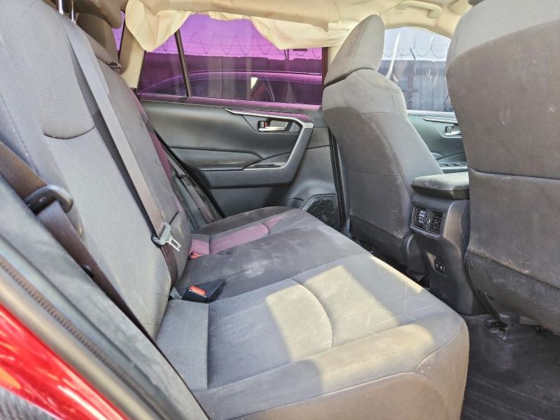 2019 TOYOTA RAV4 XLE — Фото 11 из 13