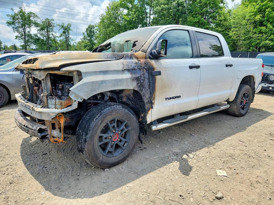 2019 TOYOTA TUNDRA 5TFDY5F12KX818461