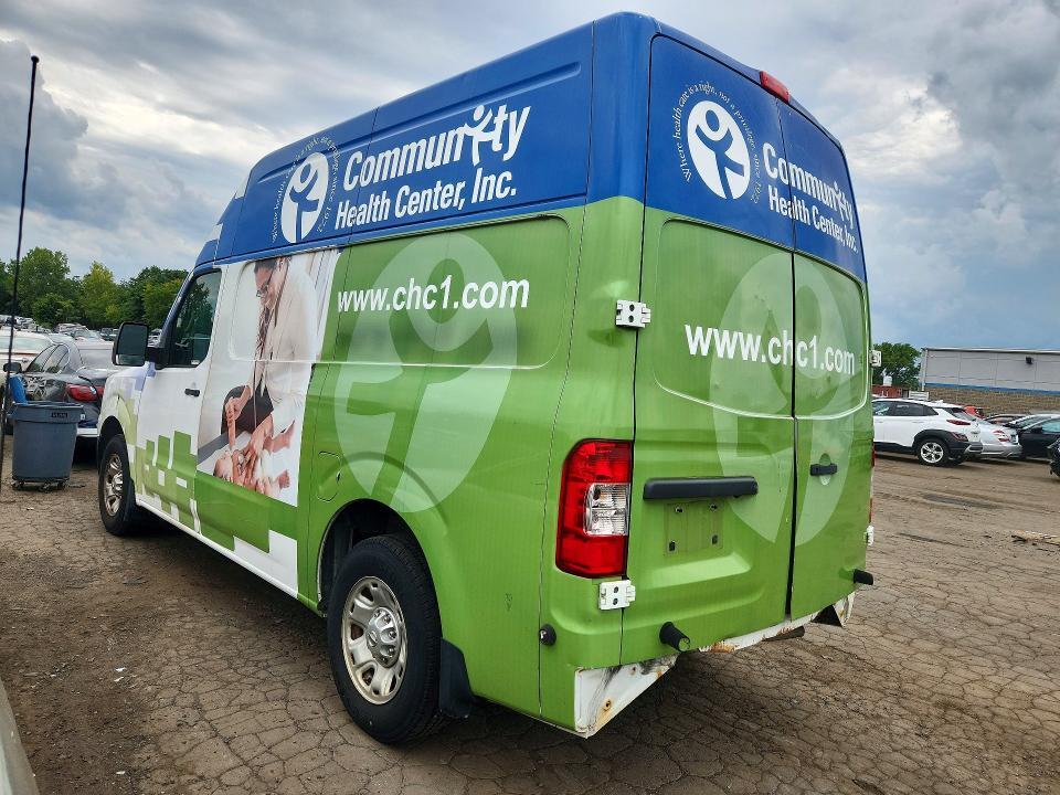 2014 NISSAN NV 2500 — Фото 2 из 13