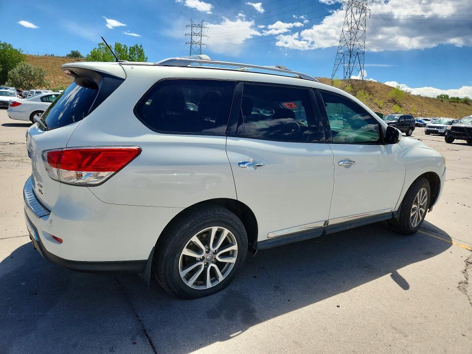 2014 NISSAN PATHFINDER SL — Фото 3 из 13