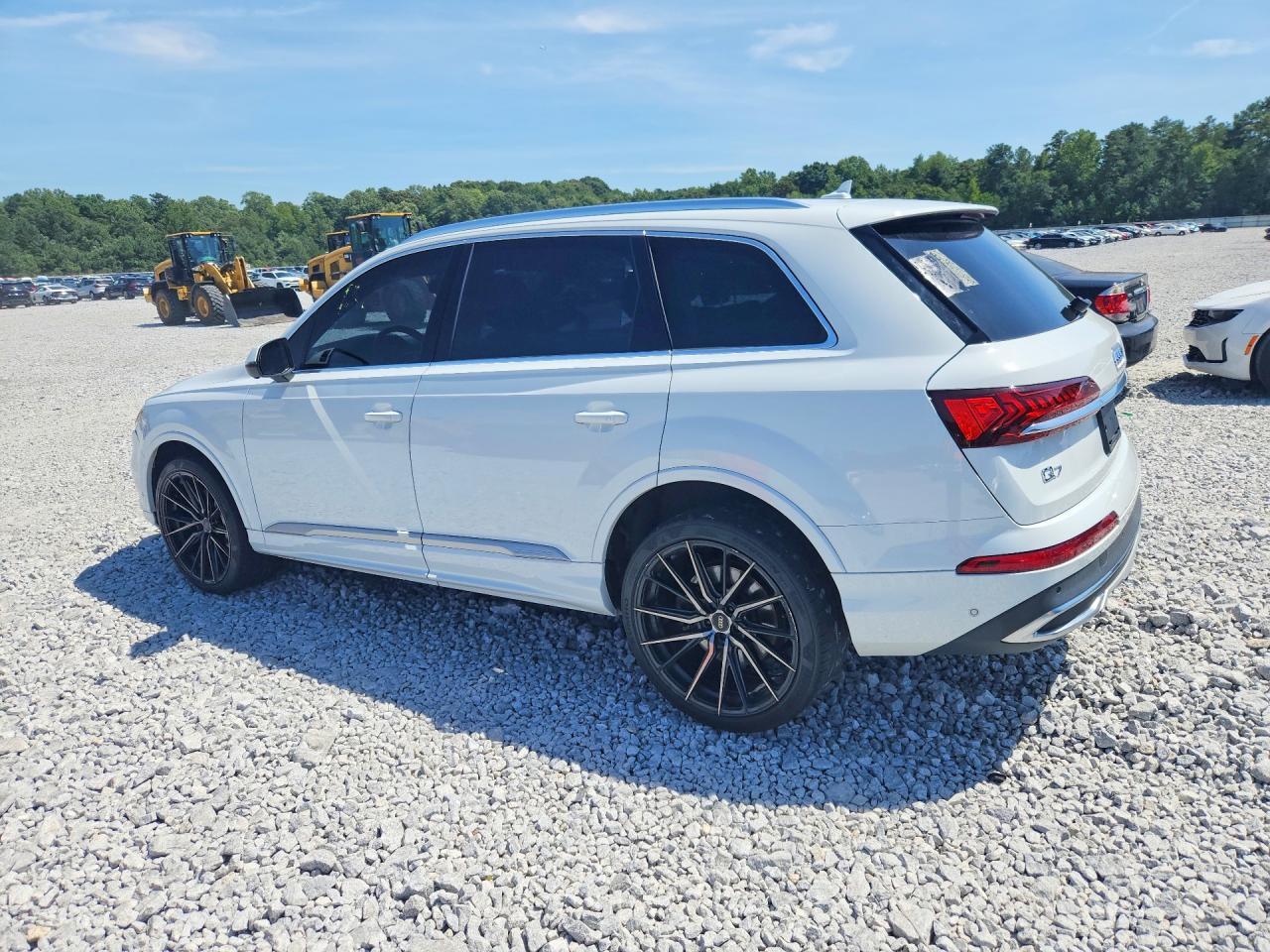 2020 AUDI Q7 PREMIUM PLUS — Фото 2 из 13