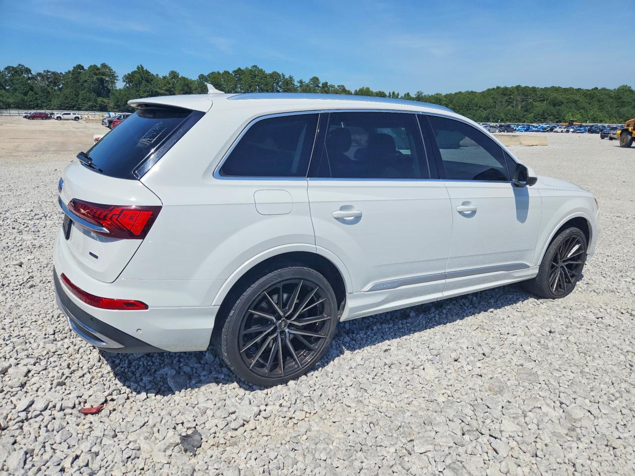 2020 AUDI Q7 PREMIUM PLUS — Фото 3 из 13