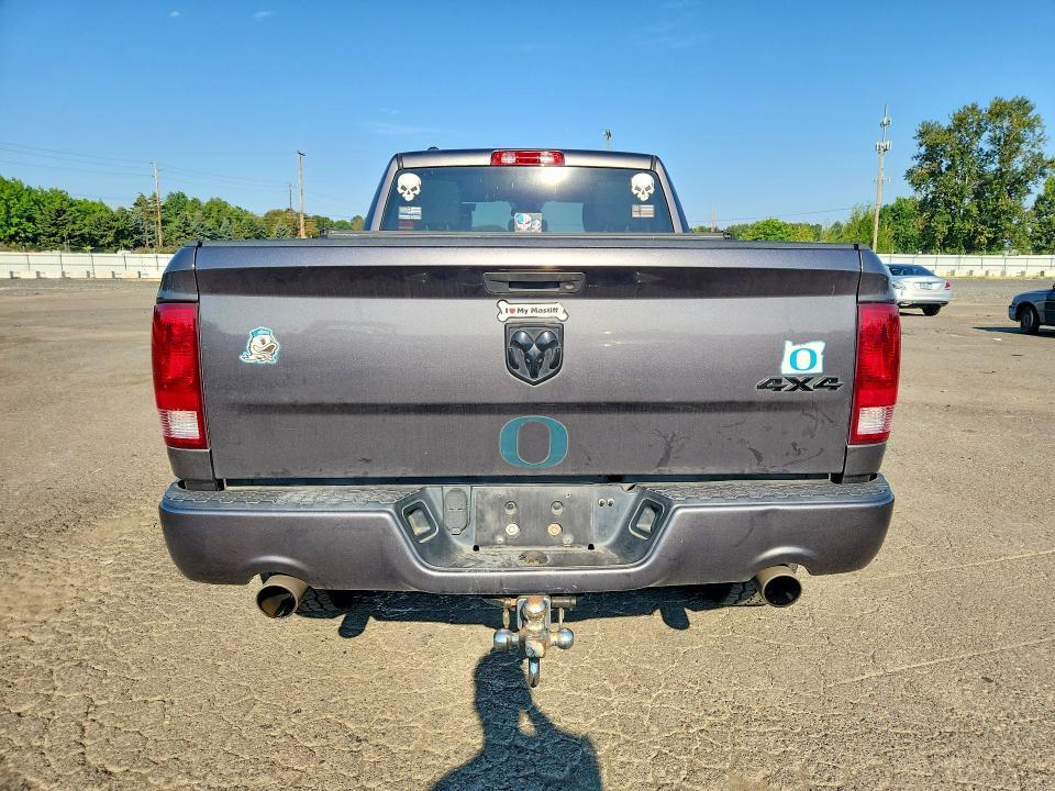 2014 RAM 1500 ST — Фото 6 из 12