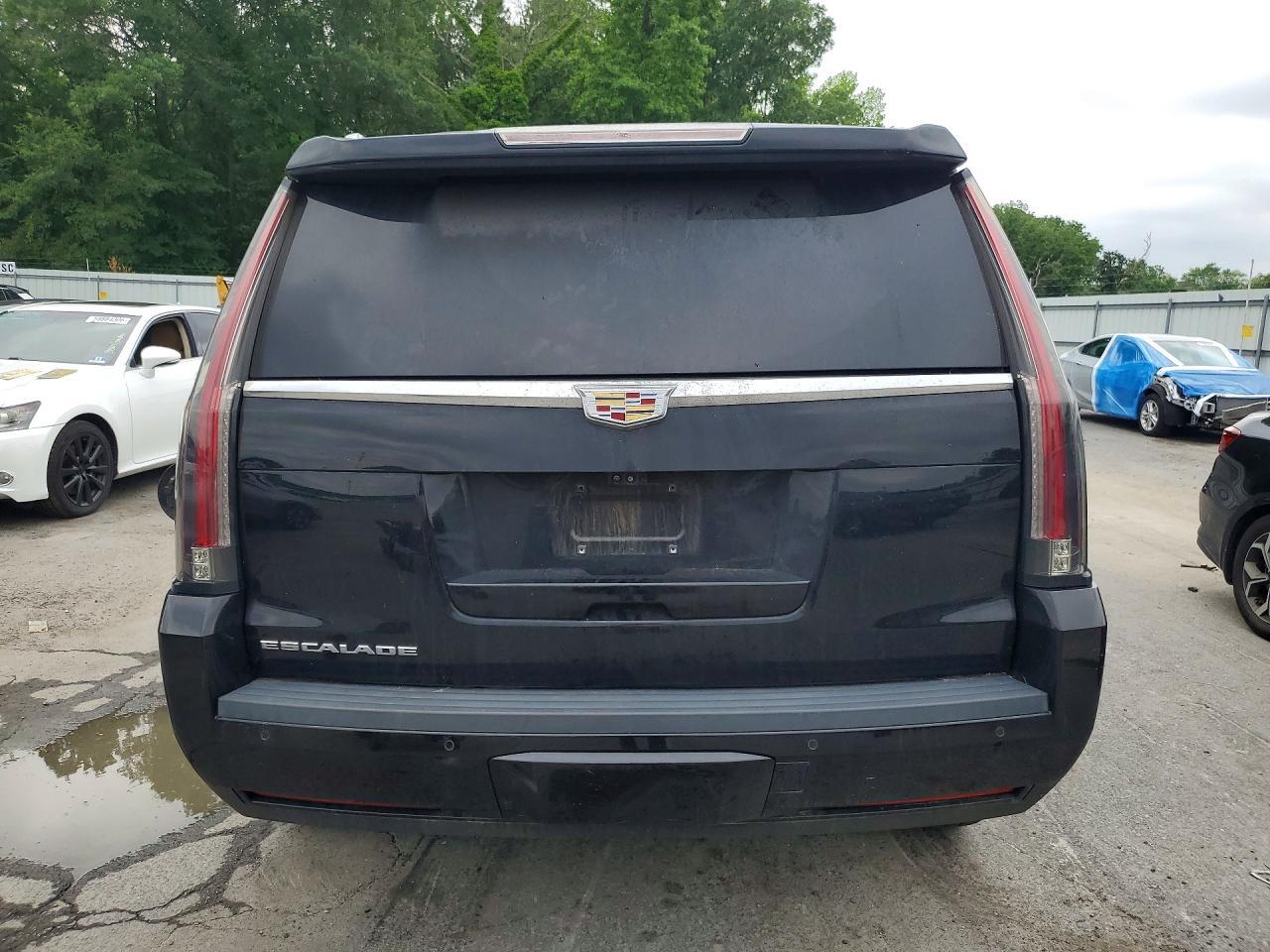 2020 CADILLAC ESCALADE LUXURY — Фото 6 из 12