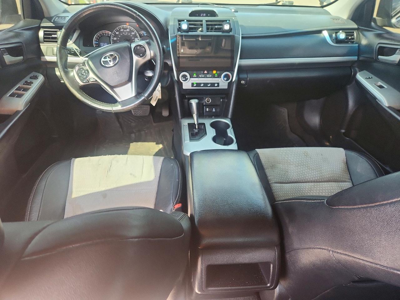 2014 TOYOTA CAMRY SE SPORT — Фото 8 из 12