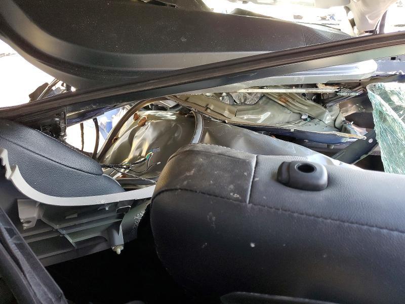 2014 TOYOTA COROLLA S PLUS — Фото 8 из 14