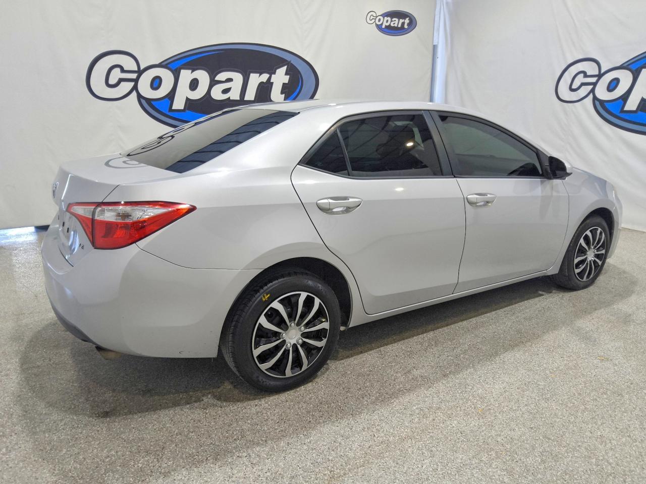 2014 TOYOTA COROLLA LE — Фото 3 из 12