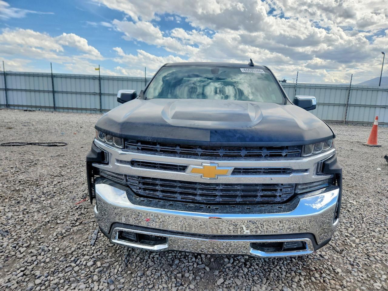 2020 CHEVROLET SILVERADO C1500 LT — Фото 2 из 13