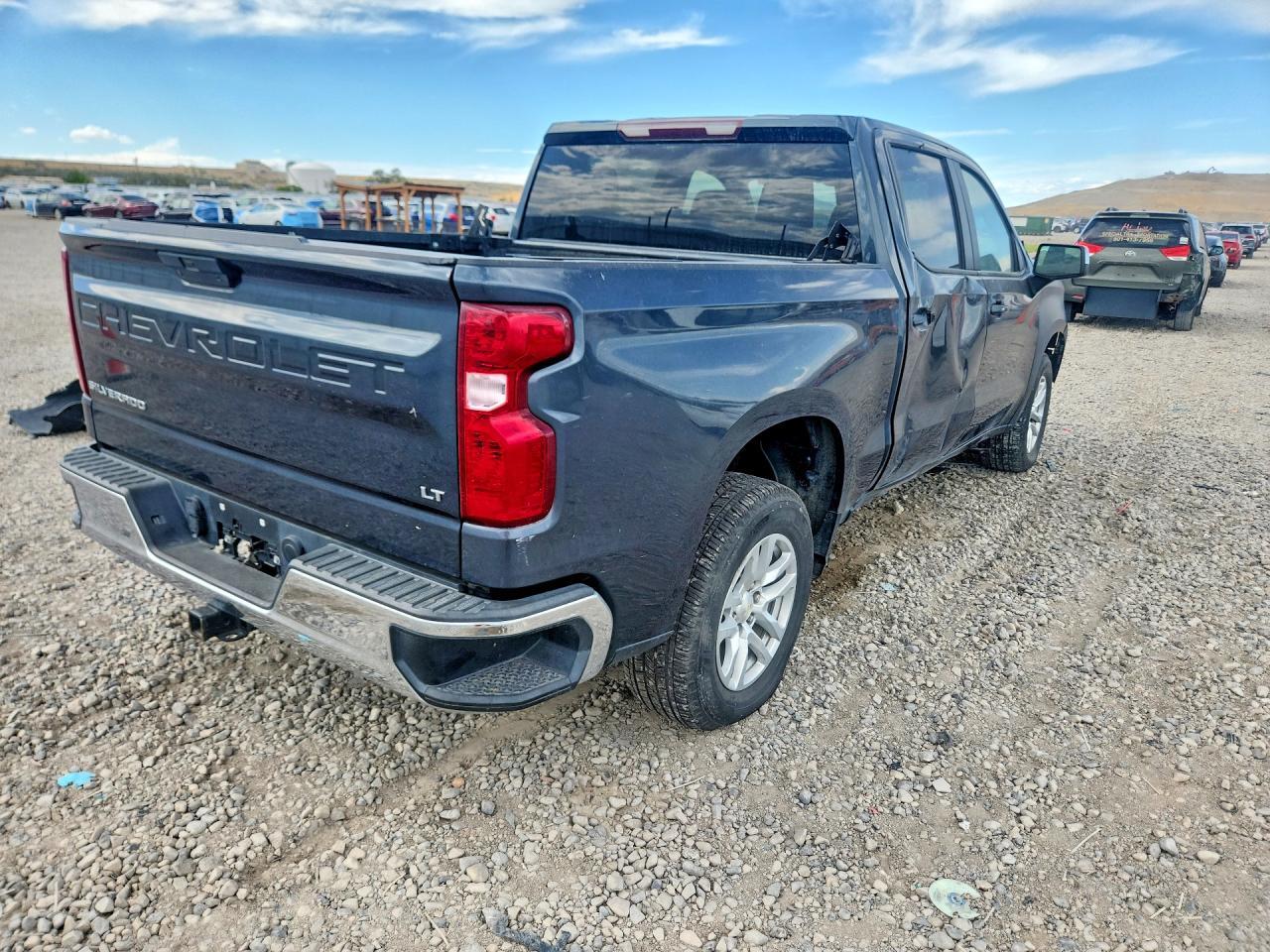 2020 CHEVROLET SILVERADO C1500 LT — Фото 3 из 13