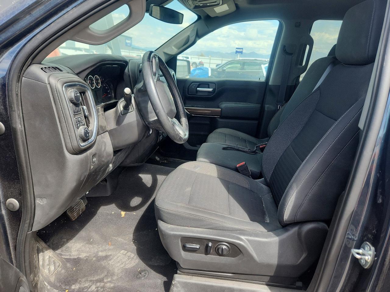 2020 CHEVROLET SILVERADO C1500 LT — Фото 7 из 13