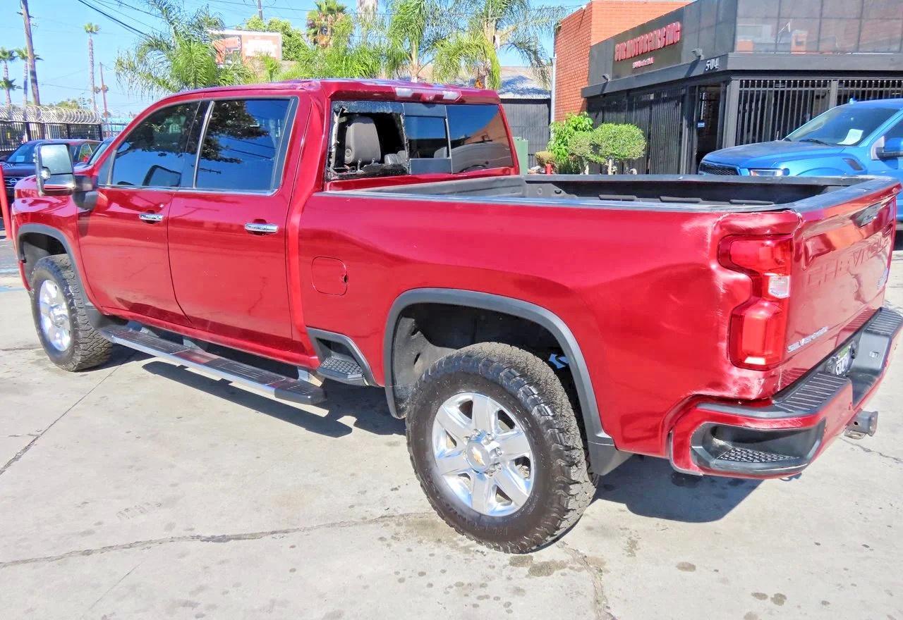 2020 CHEVROLET SILVERADO K3500 HIGH COUNTRY — Фото 4 из 10