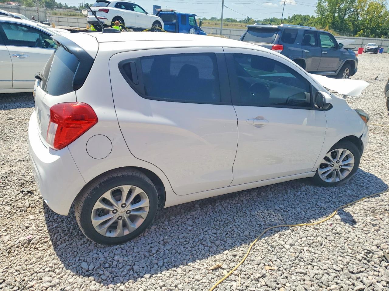 2020 CHEVROLET SPARK 1LT — Фото 3 из 12