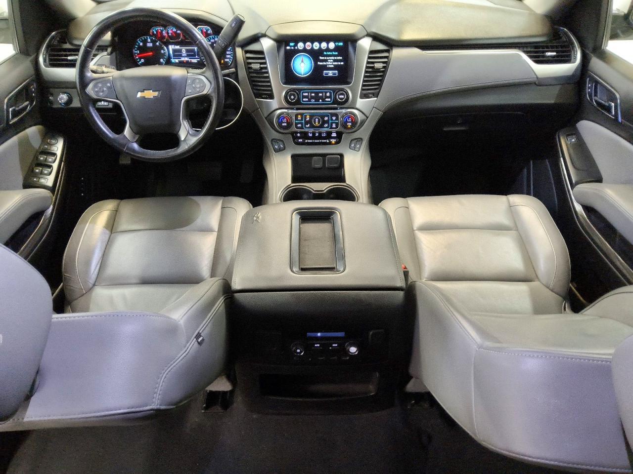 2020 CHEVROLET SUBURBAN C1500 LT — Фото 8 из 13