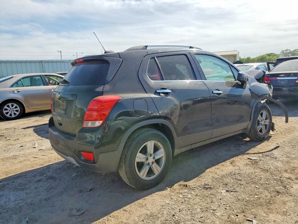2020 CHEVROLET TRAX 1LT — Фото 3 из 12
