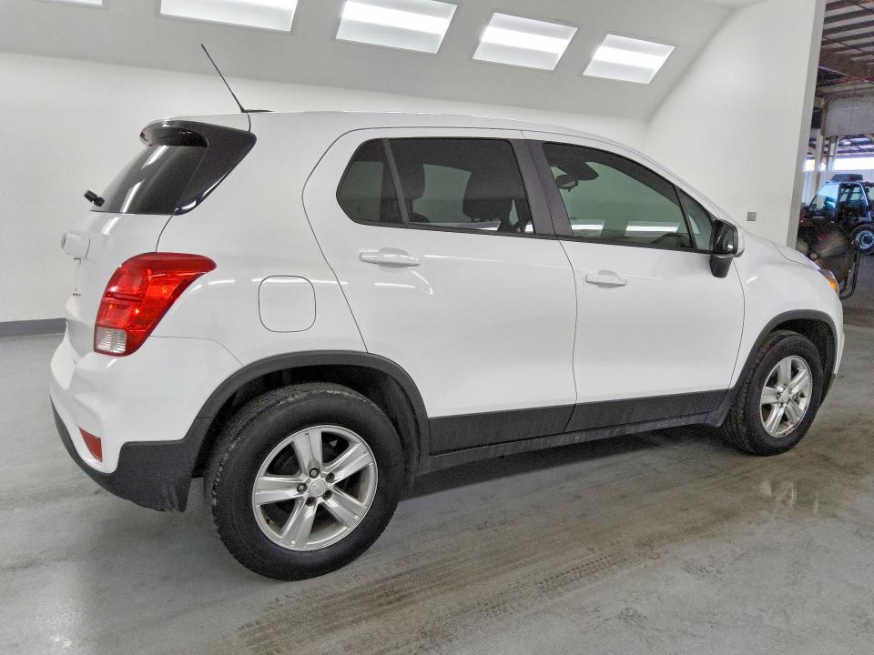 2020 CHEVROLET TRAX LS — Фото 3 из 14