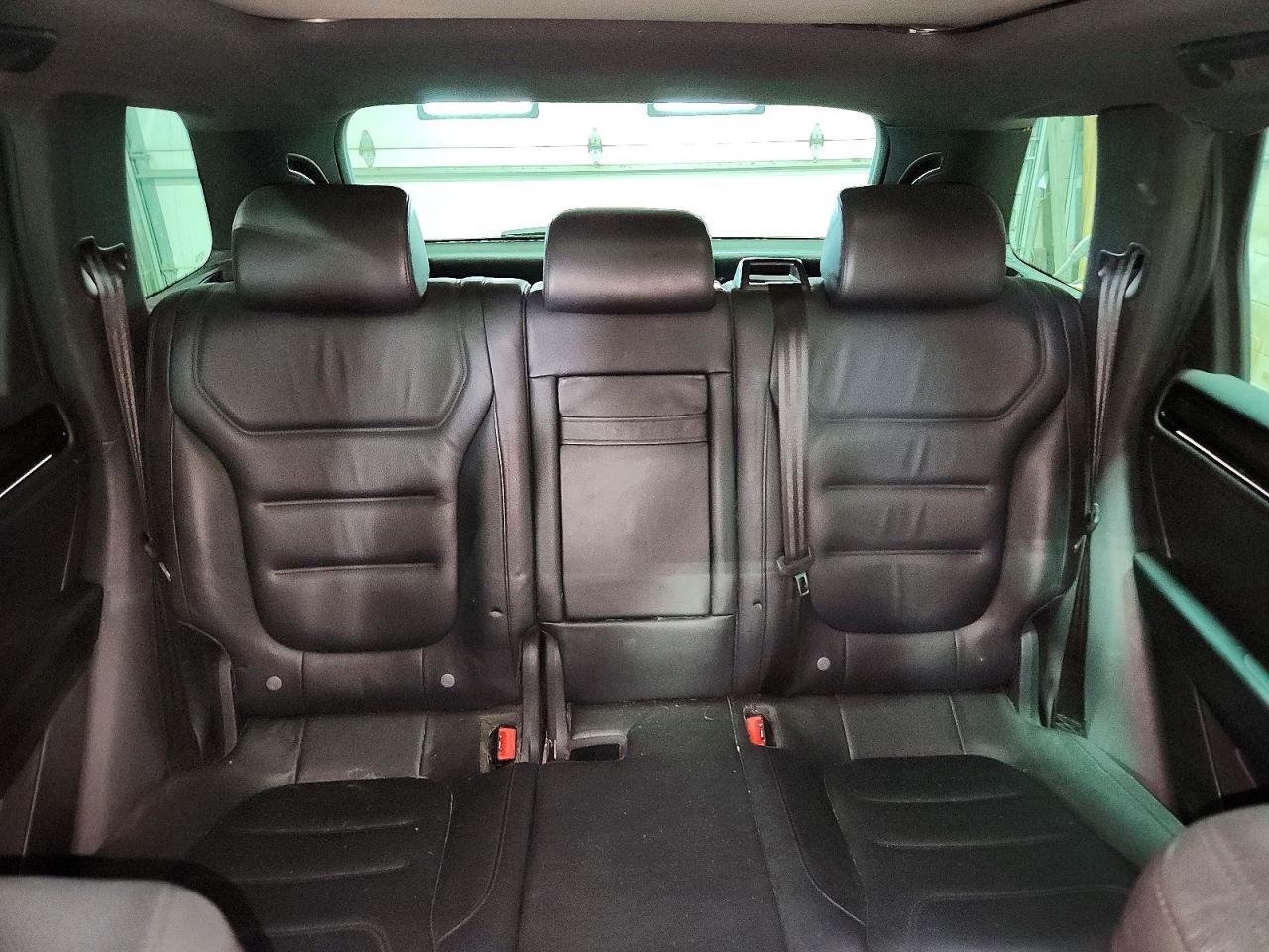 2014 VOLKSWAGEN TOUAREG V6 TDI — Фото 10 из 13