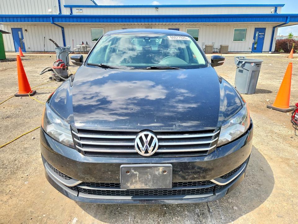 2014 VOLKSWAGEN PASSAT S — Фото 5 из 12