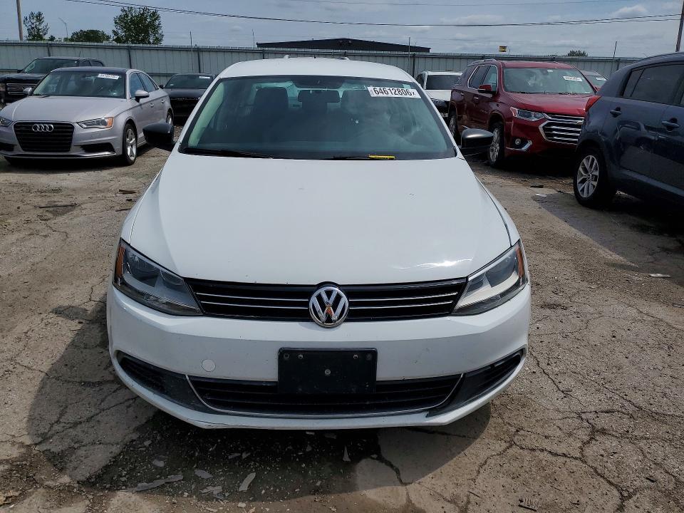 2014 VOLKSWAGEN JETTA TDI — Фото 5 из 12