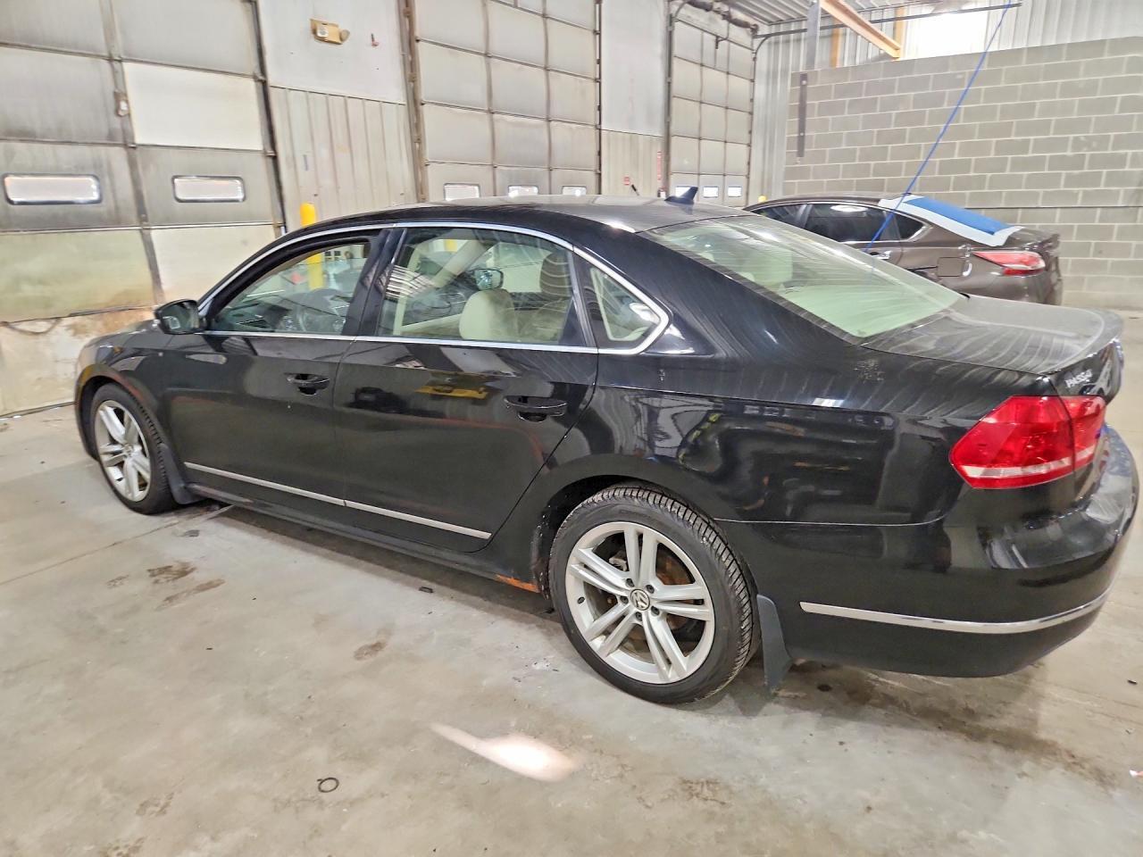 2014 VOLKSWAGEN PASSAT SEL — Фото 2 из 12