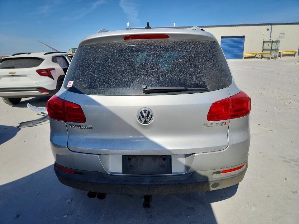 2014 VOLKSWAGEN TIGUAN S — Фото 6 из 13
