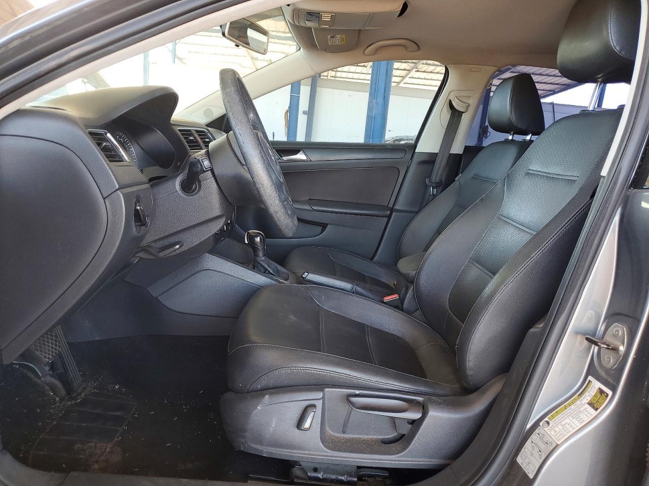 2014 VOLKSWAGEN JETTA SE — Фото 7 из 13