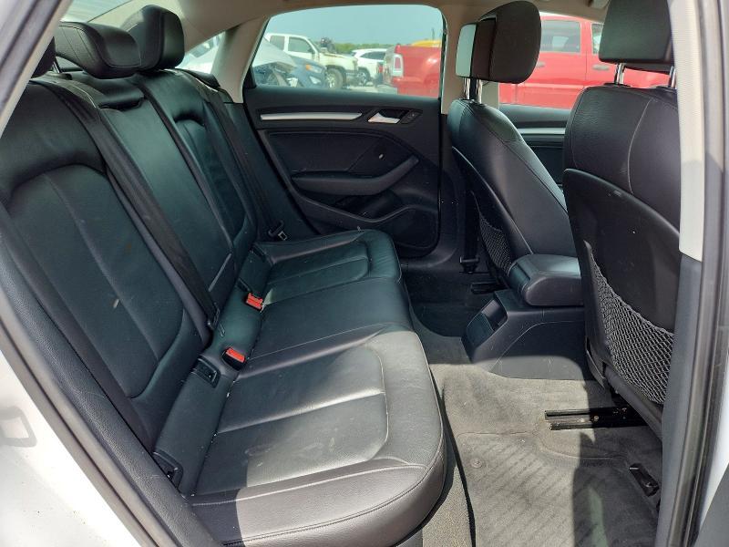 2015 AUDI A3 PREMIUM — Фото 10 из 12