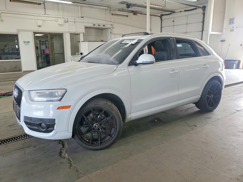 2015 AUDI Q3 WA1EFCFS9FR005310