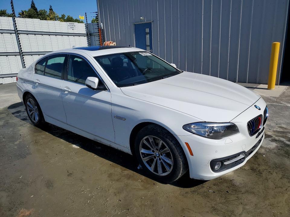 2015 BMW 528 I — Фото 4 из 12