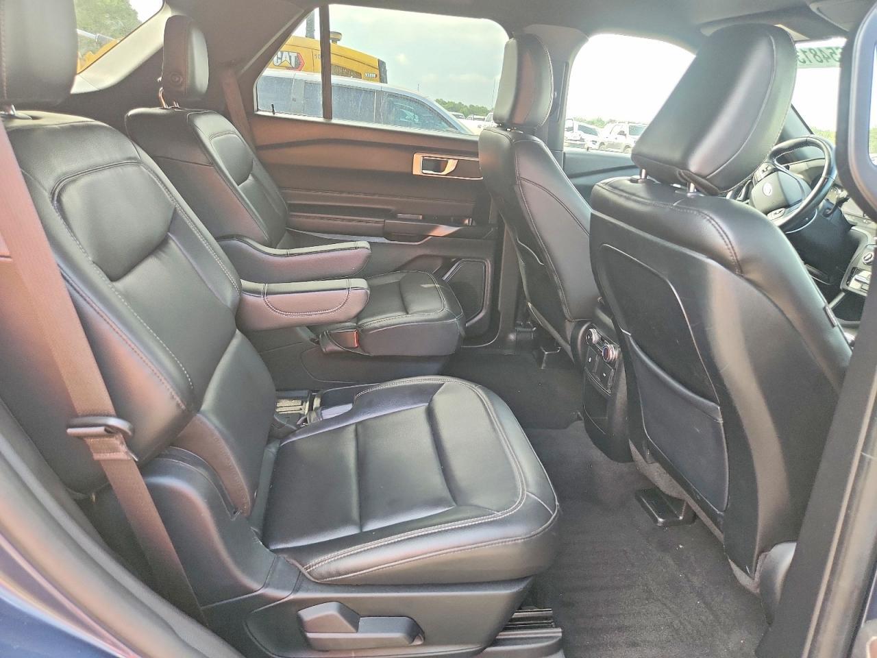 2020 FORD EXPLORER XLT — Фото 11 из 13