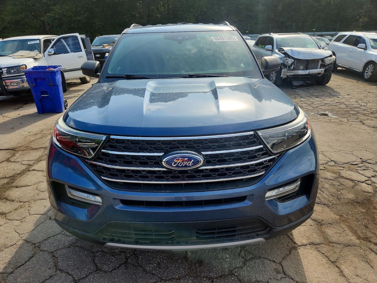 2020 FORD EXPLORER XLT — Фото 5 из 13