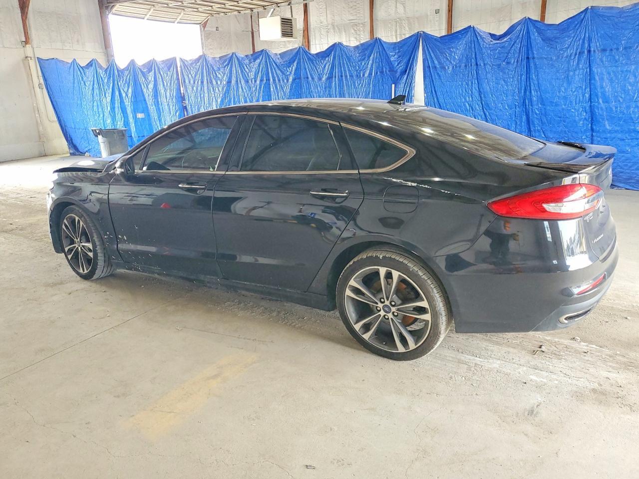 2020 FORD FUSION TITANIUM — Фото 2 из 12