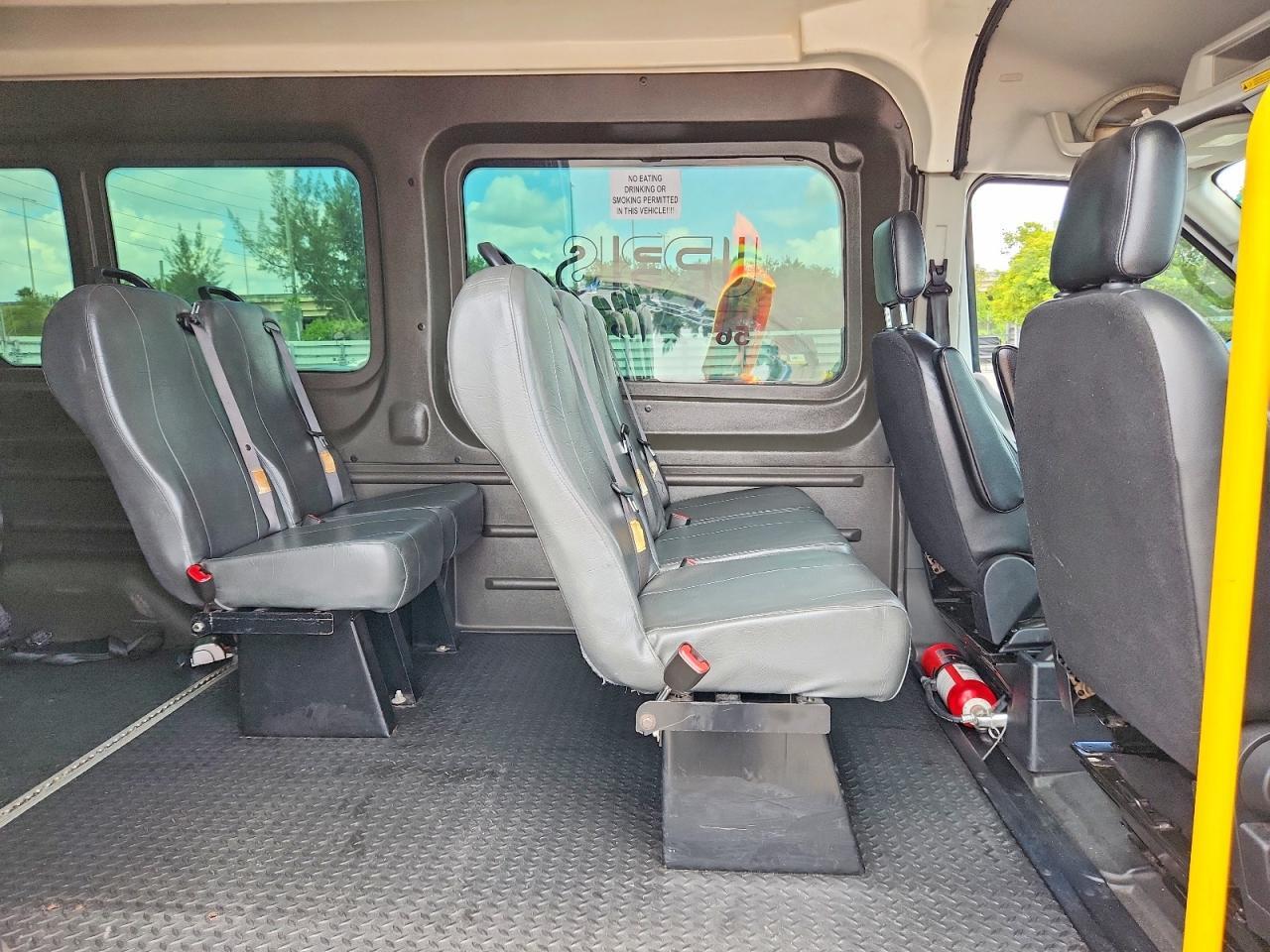 2020 FORD TRANSIT T-250 — Фото 10 из 12