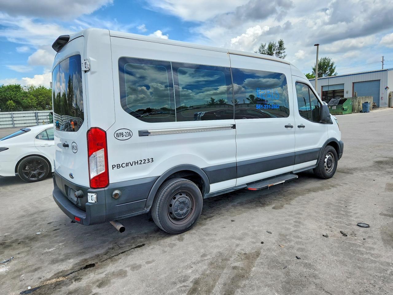 2020 FORD TRANSIT T-250 — Фото 3 из 12