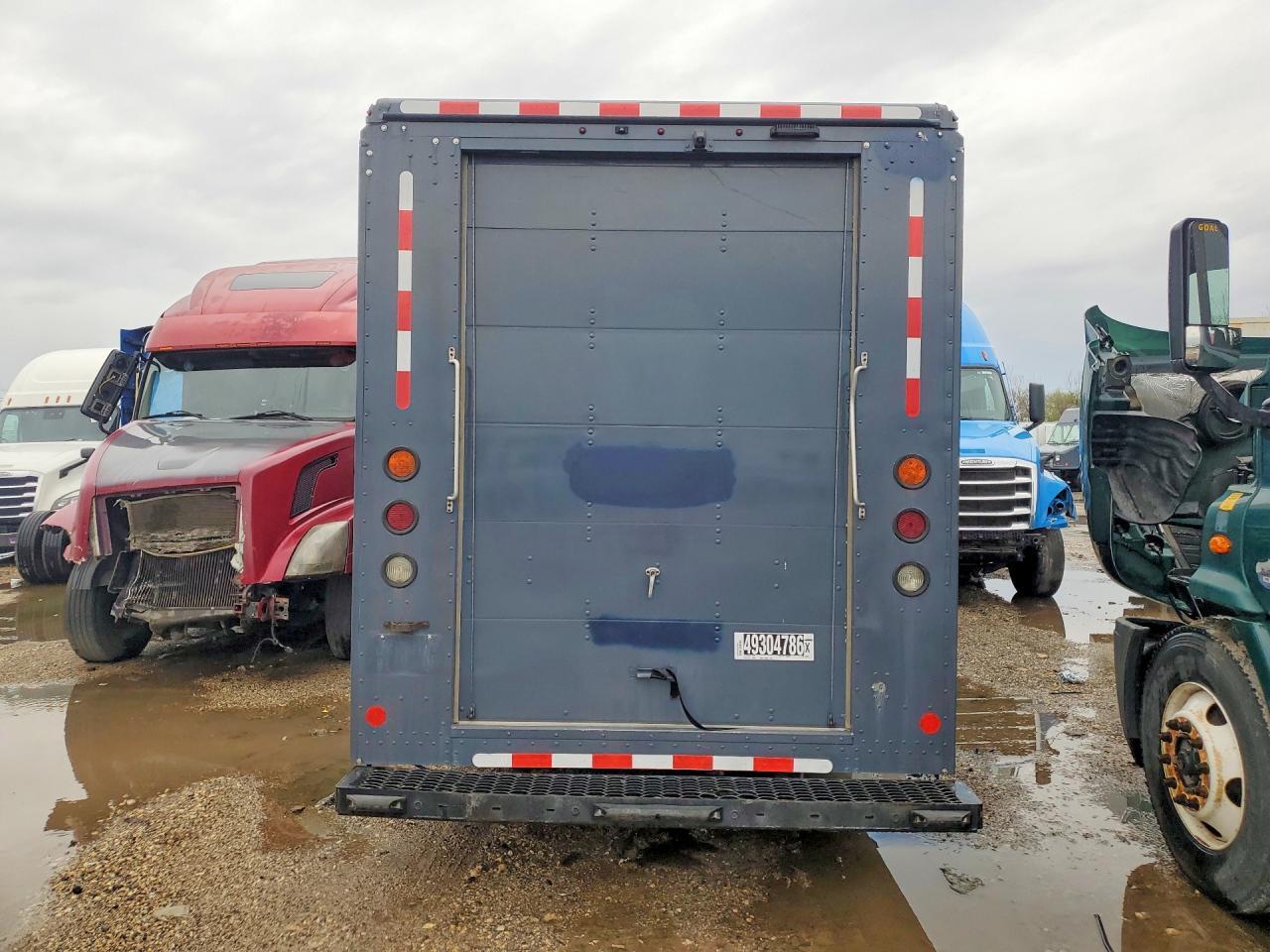 2020 FREIGHTLINER MT45G CHASSIS DELIVERY TRUCK — Фото 6 из 13