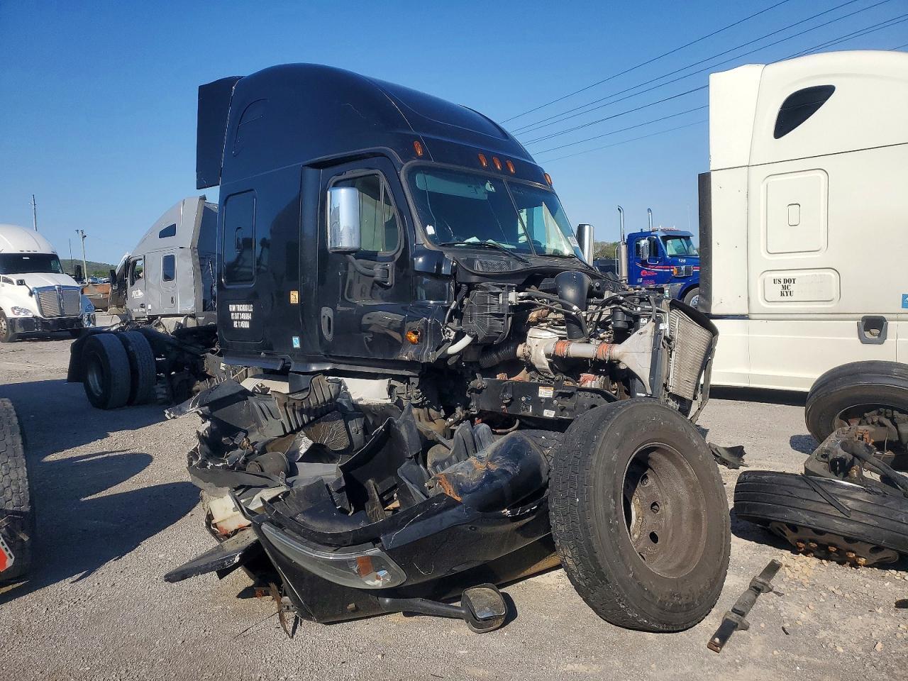 2020 FREIGHTLINER CASCADIA 125 3AKJGLDV6LDLM0345