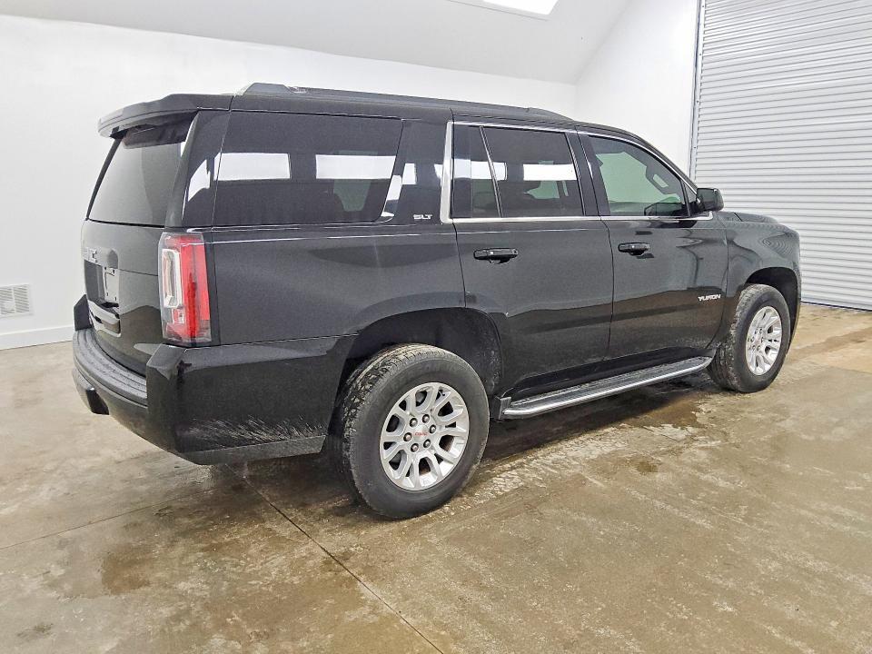 2020 GMC YUKON SLT — Фото 3 из 14