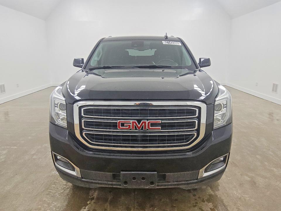 2020 GMC YUKON SLT — Фото 5 из 14