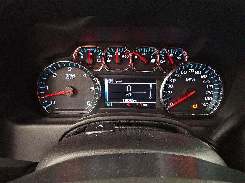 2020 GMC YUKON SLT — Фото 9 из 14