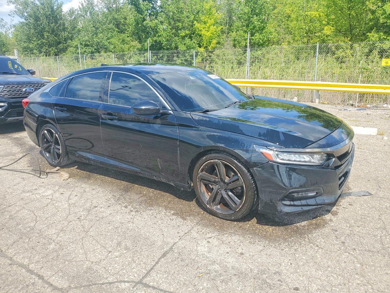 2020 HONDA ACCORD SPORT — Фото 4 из 12