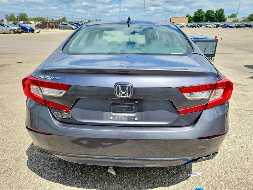 2020 HONDA ACCORD LX — Фото 6 из 12