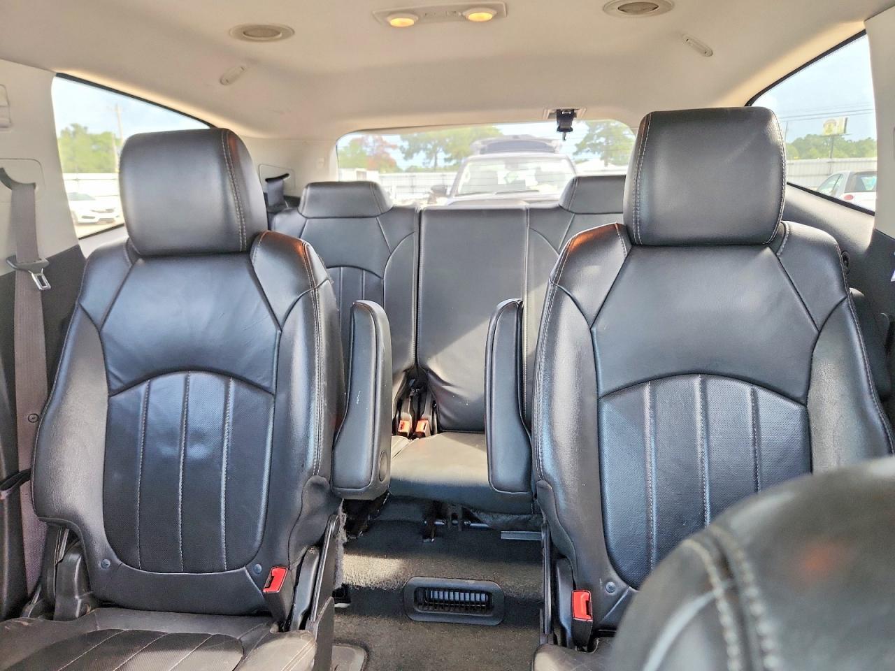 2015 CHEVROLET TRAVERSE LTZ — Фото 10 из 13