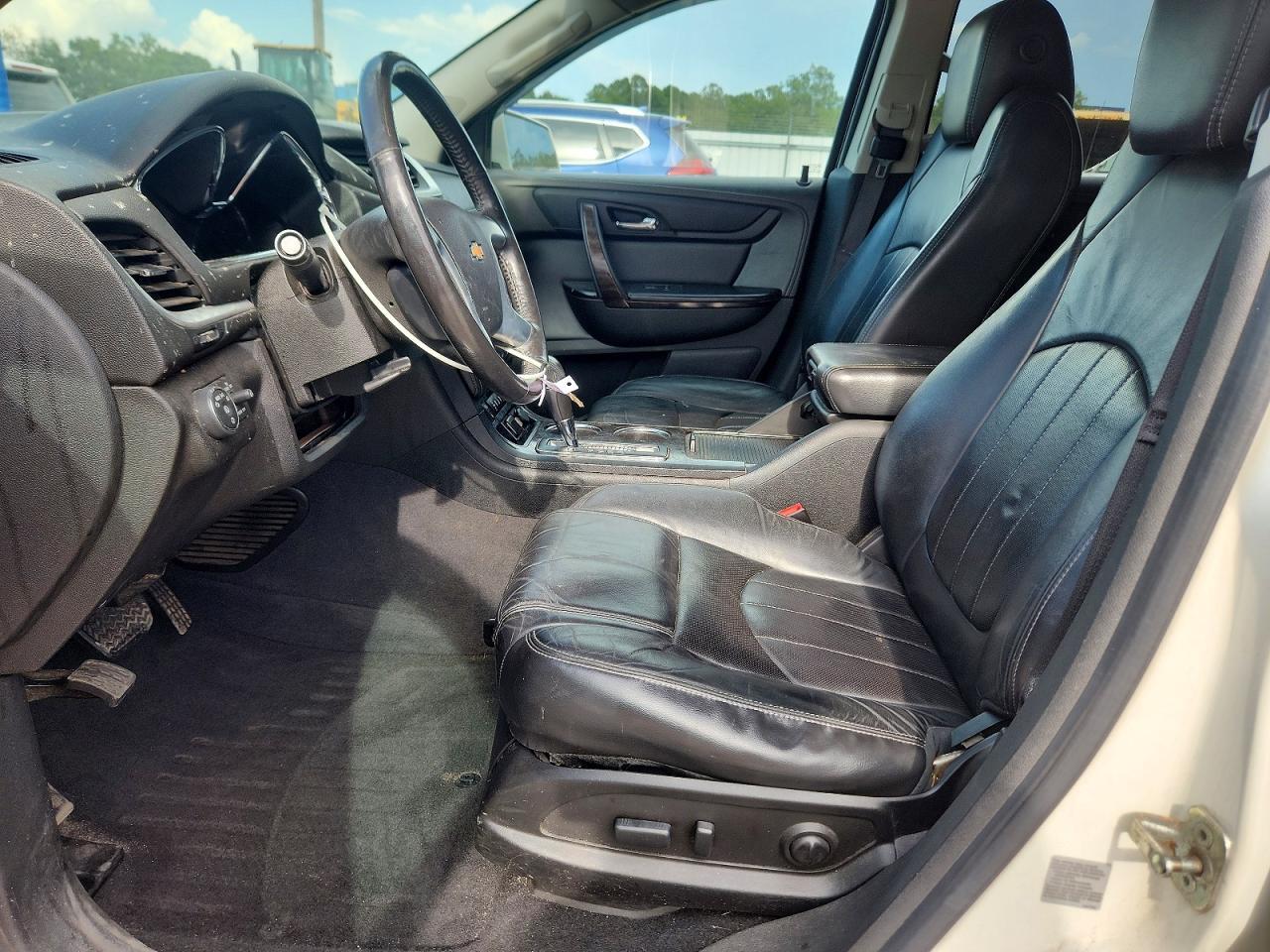 2015 CHEVROLET TRAVERSE LTZ — Фото 7 из 13