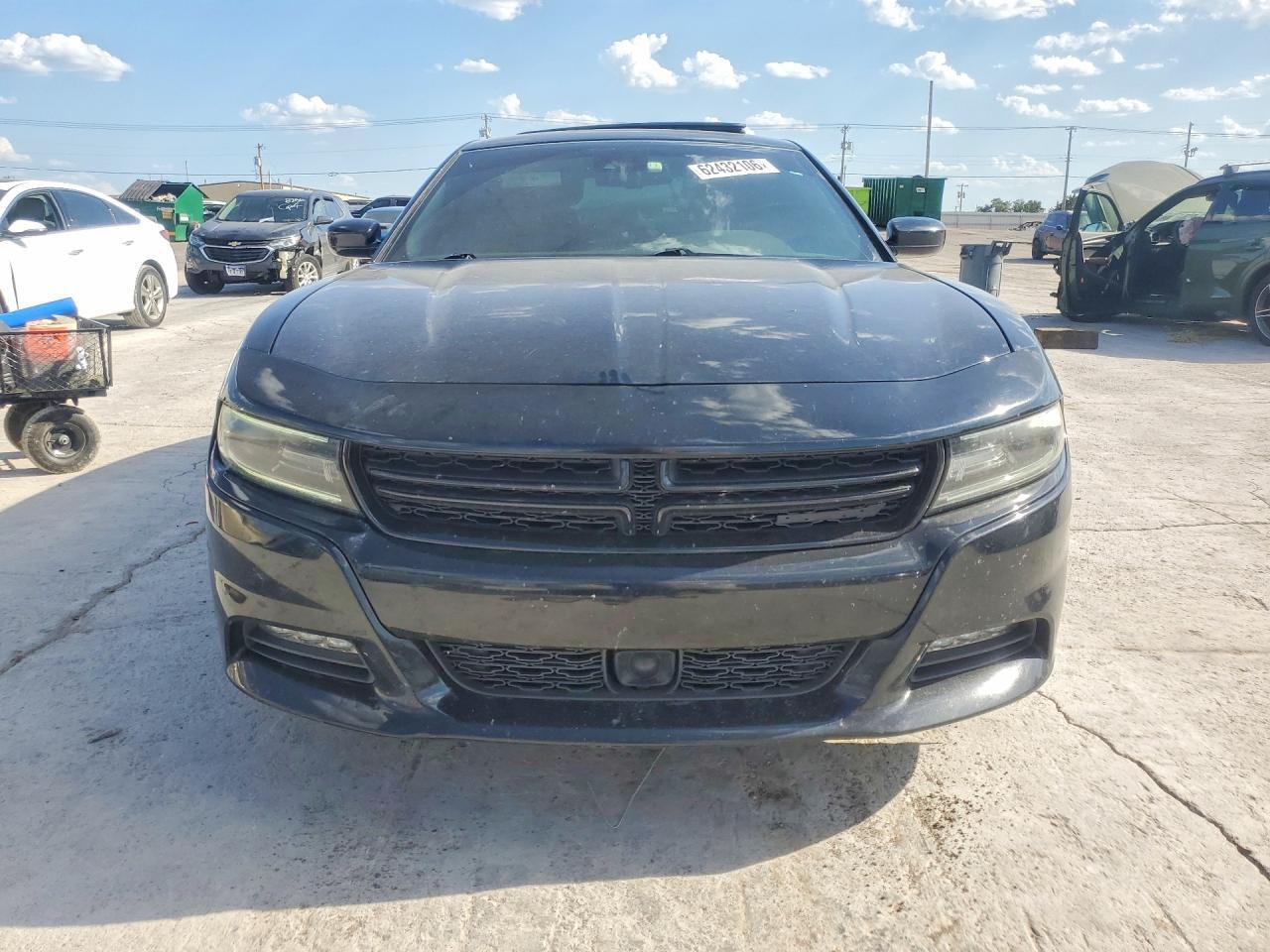 2015 DODGE CHARGER SXT — Фото 5 из 12
