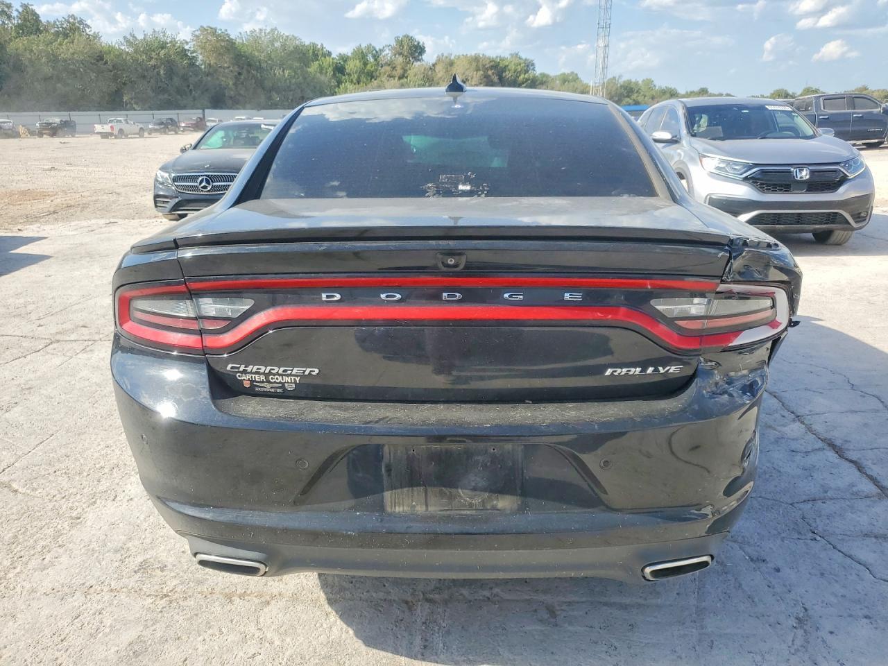 2015 DODGE CHARGER SXT — Фото 6 из 12