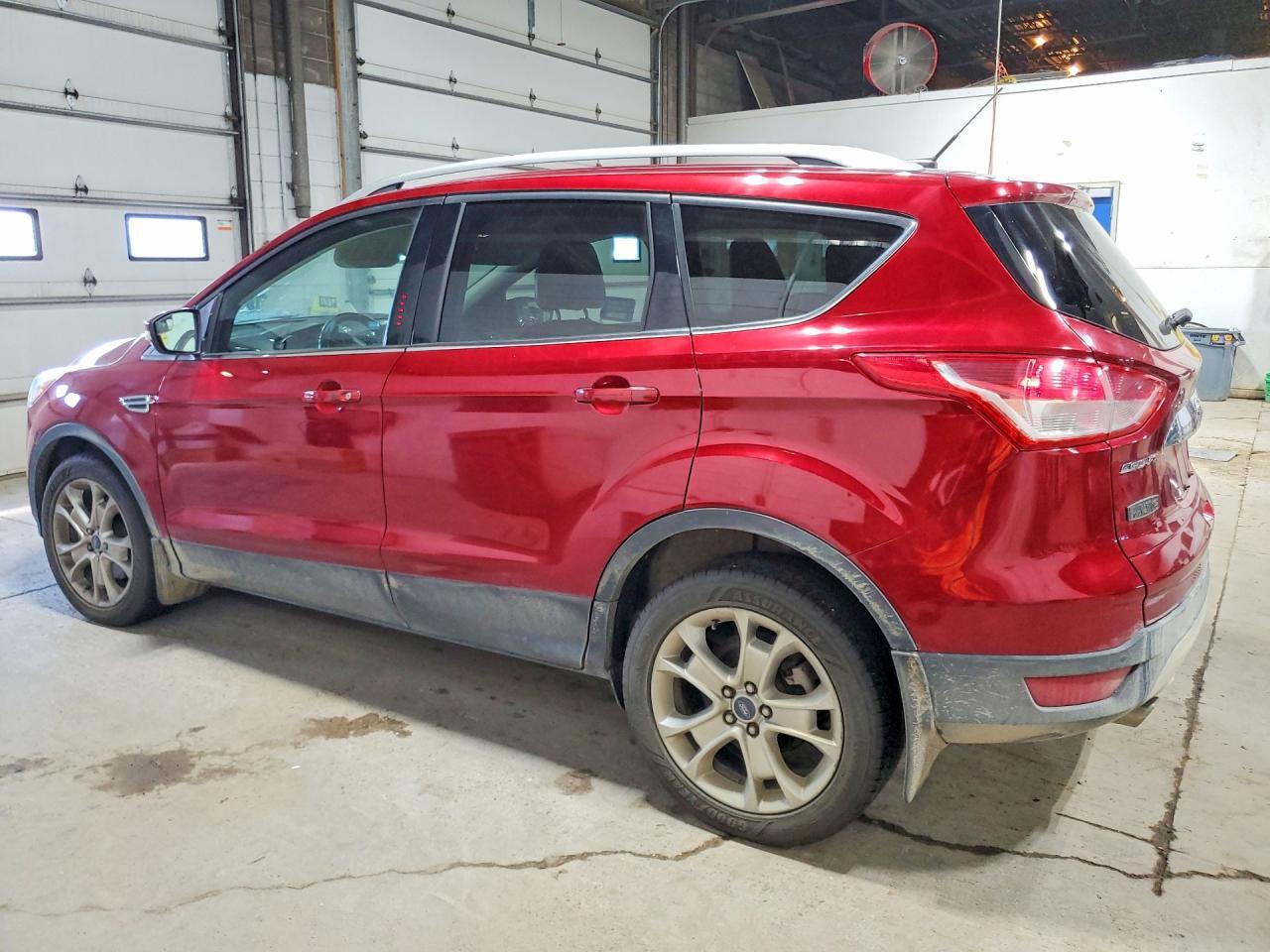 2015 FORD ESCAPE TITANIUM — Фото 2 из 13