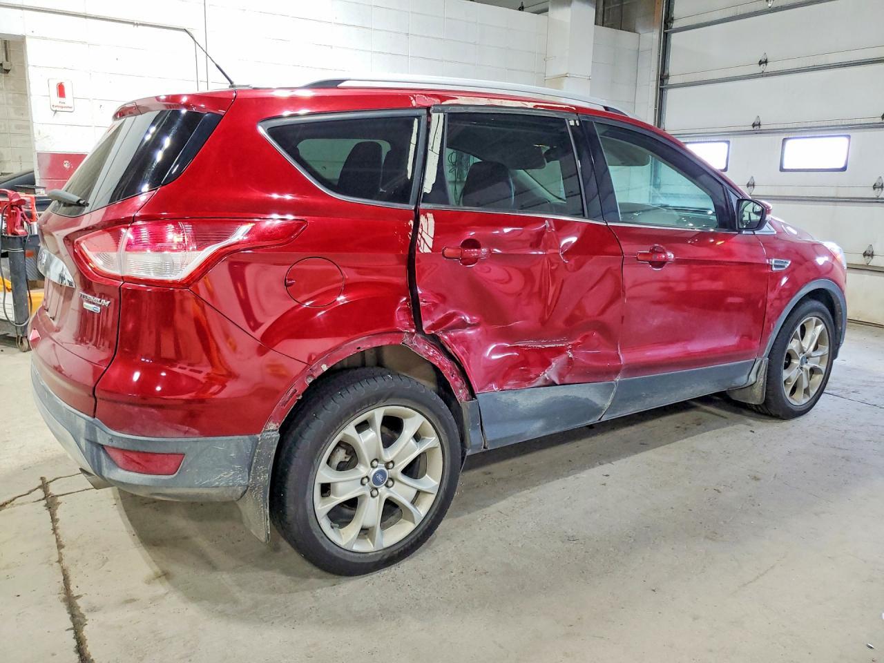 2015 FORD ESCAPE TITANIUM — Фото 3 из 13